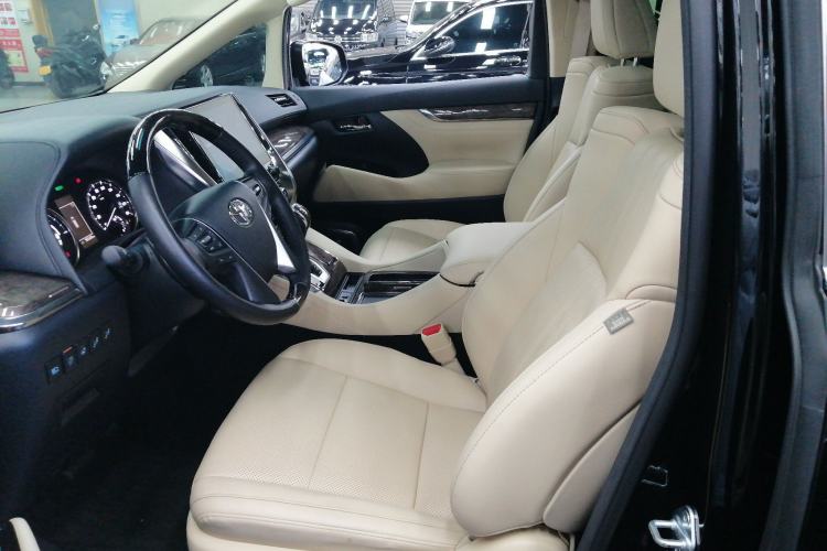 Used Toyota Alphard 2021 Dual-Engine 2.5L Prestige Edition
