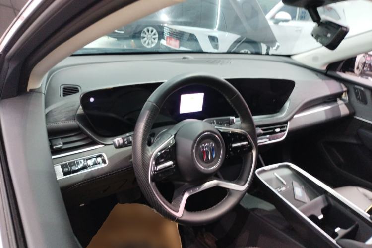 Used Buick LaCrosse 2023 28T Prestige Edition
