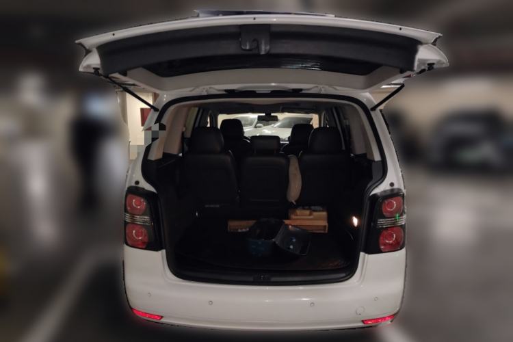 Used Volkswagen Touran 2015 1.4T DSG Comfort Edition 5 Seats
