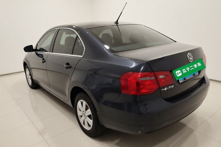 Used Volkswagen Jetta 2013 1.6L Automatic Fashion Model
