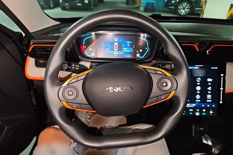 Used Dongfeng Aeolus Yixuan 2023 Mach Edition 1.5L Automatic Chasing Shadow Version
