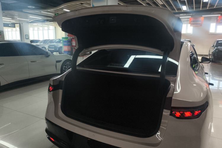 Used Nissan N7 2025 625 Max
