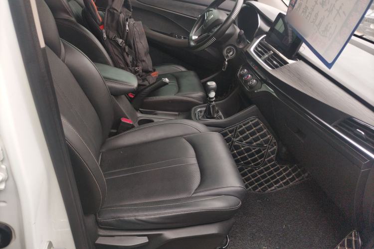 Used Baojun 360 2019 1.5L Manual Elite Version China VI Standard