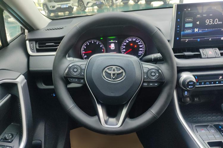 Used Toyota Wildlander 2020 2.0L CVT Two-Wheel Drive Luxury Edition
