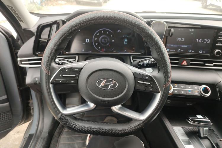 Used Hyundai Elantra 2021 1.5L CVT GLX Elite Edition
