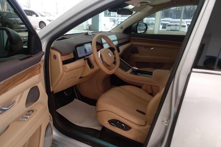 Used Hima AITO M7 2024 1.5T Rear-Drive Plus Version 6 Seats