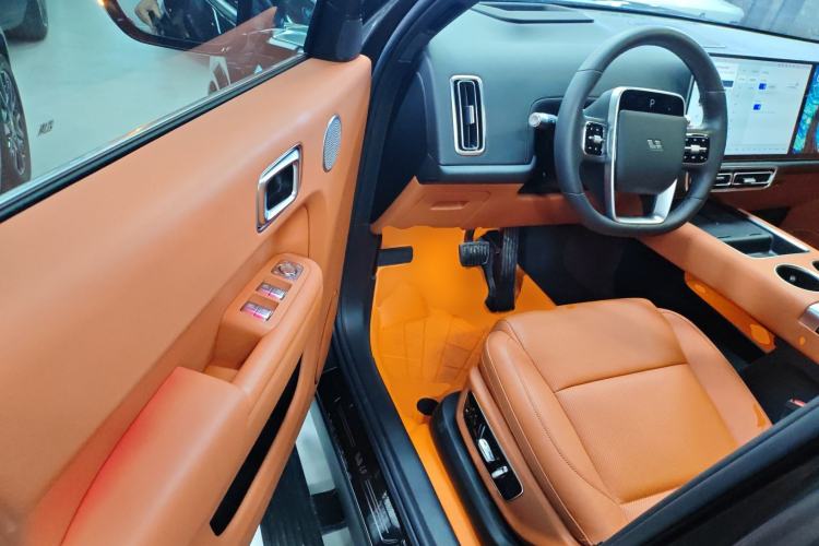 Used Li Auto L9 2022 Max model
