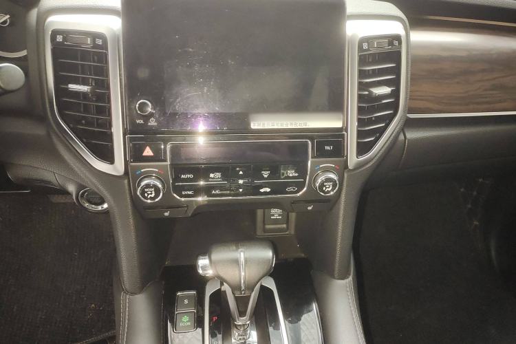 Used Honda UR-V 2017 240TURBO Two-Wheel Drive Luxury Edition China V