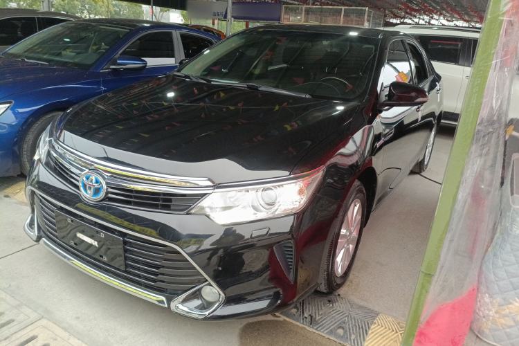 Used Toyota Camry 2016 Dual-Engine 2.5 HG 10th Anniversary Deluxe Navigation Edition