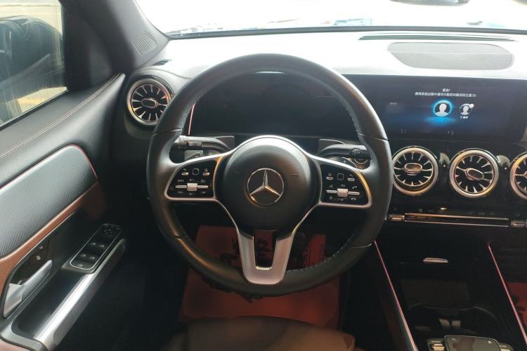 Used Mercedes-Benz GLB 2022 Second Facelift GLB 200 Fashion Edition