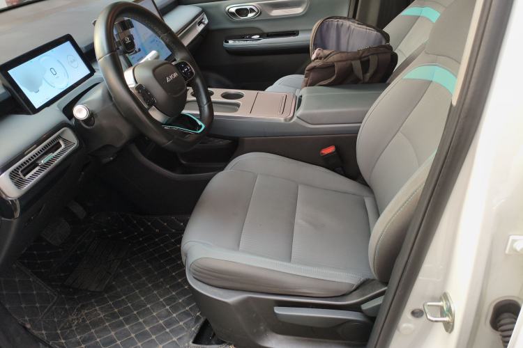 Used AION Y 2023 Plus 510 Enjoy Edition
