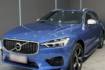 Used Volvo XC60 2019 T5 4x4 Smart & Dynamic Sport Edition China VI Standard