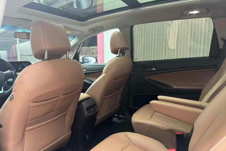 Used Buick GL6 2021 323T Mild Hybrid Connect Luxury Model
