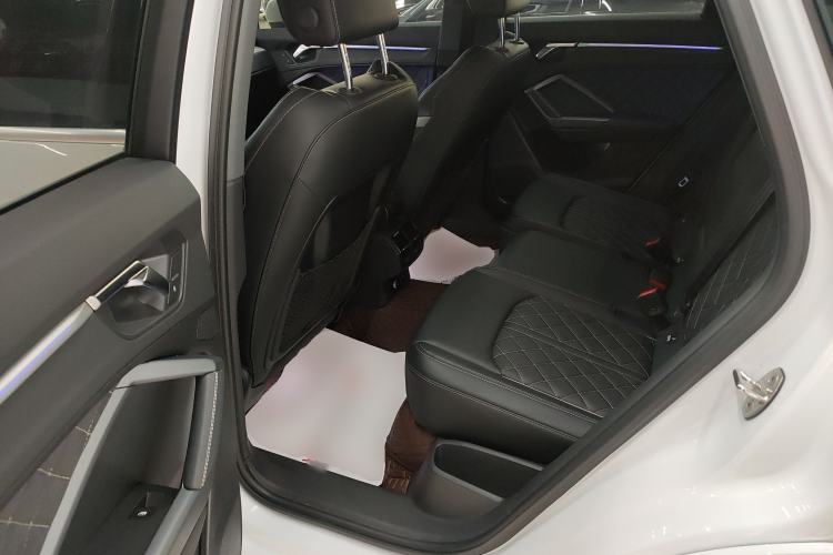 Used Audi Q3 2024 35 TFSI Fashion Dynamic Edition
