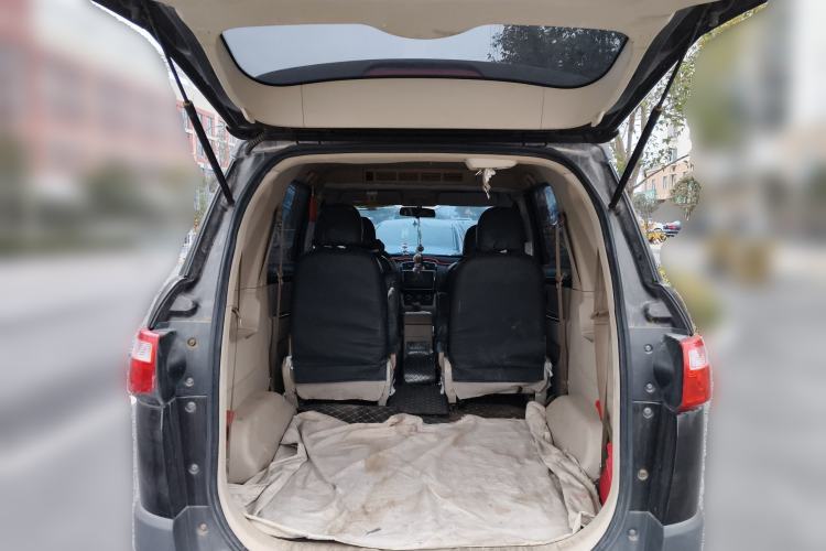 Used Dongfeng Fengon 370 2016 1.5L Manual Standard Edition SFG15-05 7 Seats