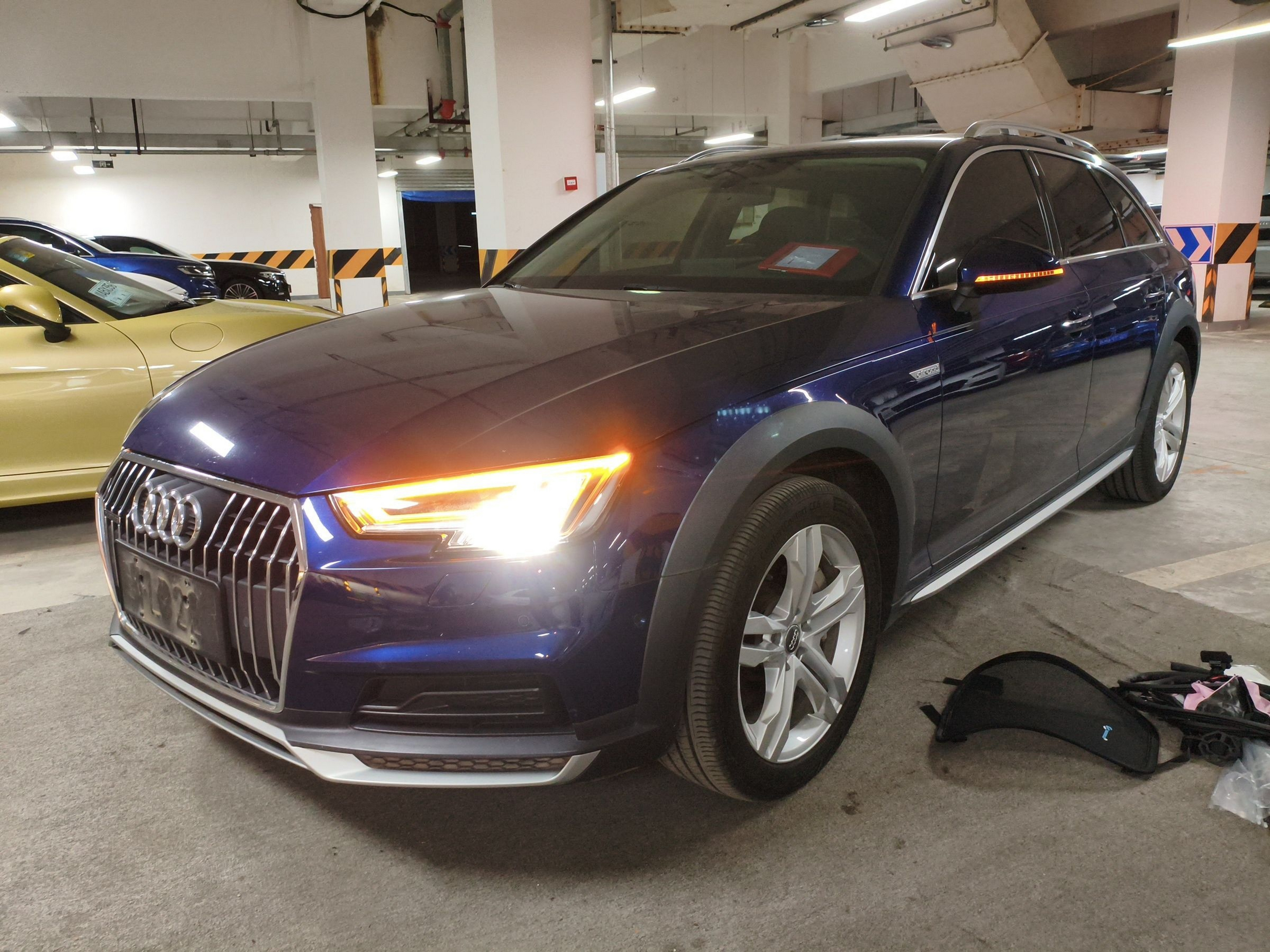 Под передней частью автомобиля