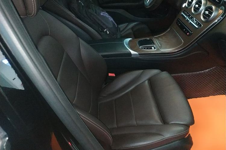 Used Mercedes-Benz GLC 2020 Facelift GLC 300 L 4MATIC Dynamic Edition
