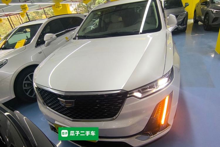 Used Cadillac XT6 2022 2.0T Six-Seater Four-Wheel Drive Luxury Version