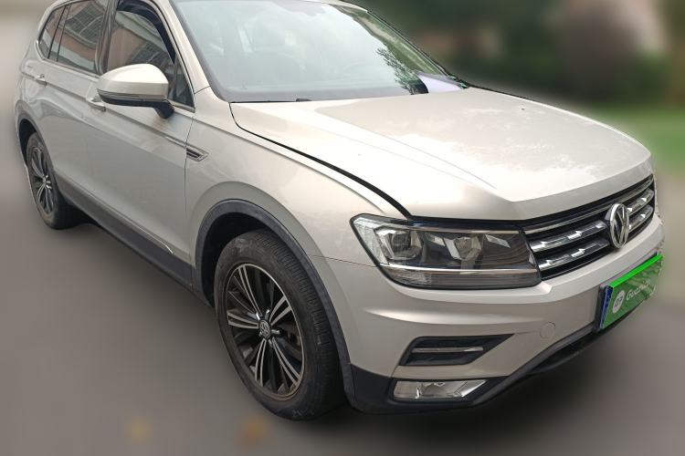 Used Volkswagen Tiguan L 2019 Updated Version 330TSI Automatic Two-Wheel Drive Panoramic Comfort Edition China VI Standard
