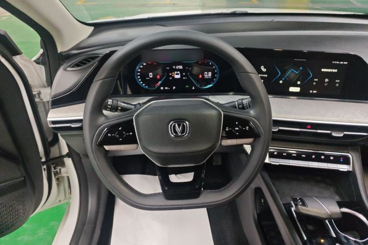 Used Changan Eado 2023 Changan Edition PLUS Blue Whale NE 1.4T GDI DCT Prestige Version