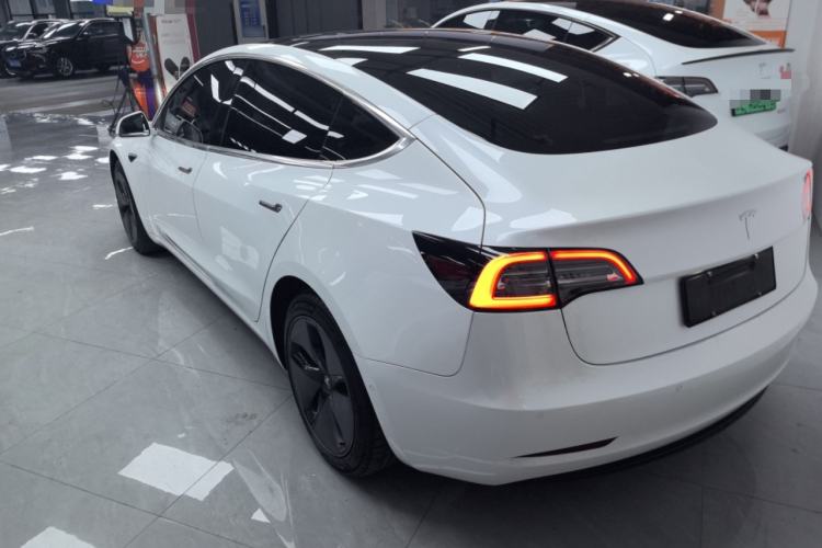 Used Tesla Model 3 2019 Long-Range Rear-Wheel-Drive Version
