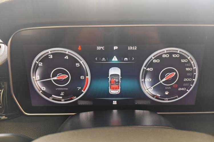 Used Hongqi HS5 2022 Revised Version 2.0T Smart Connect Flagship Edition
