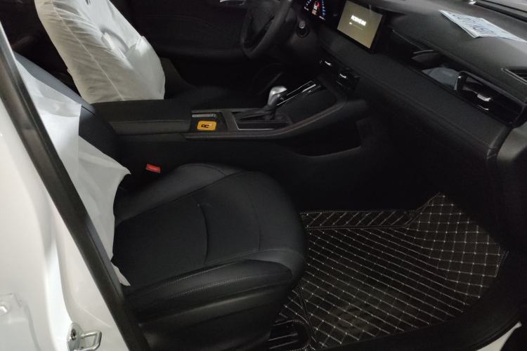 Used Roewe i5 2023 1.5L CVT Luxury Edition
