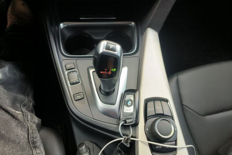 Used BMW 3 Series 2015 320Li Fashion Model