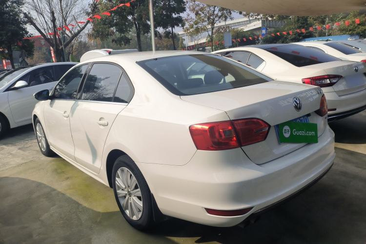 Used Volkswagen Sagitar 2014 Revised Version 1.4TSI Automatic Luxury Edition
