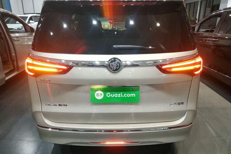 Used Buick GL8 2022 ES Landtrek 653T Comfort Edition
