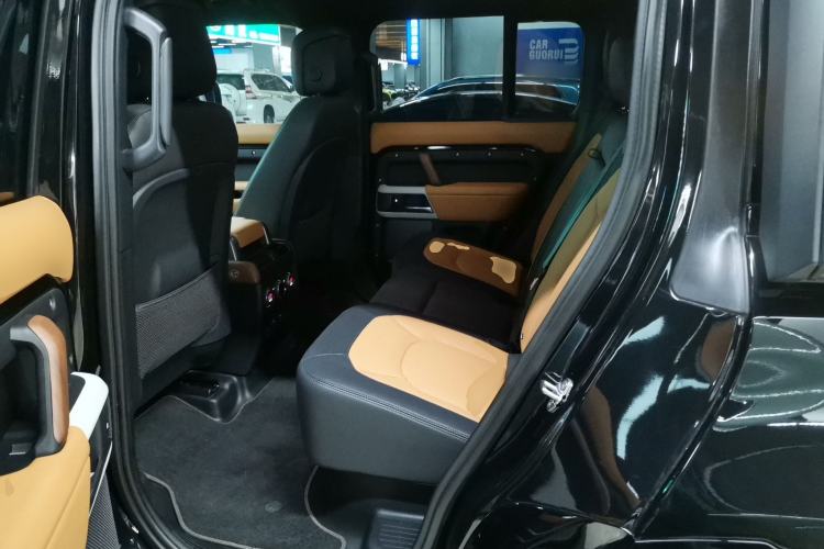 Used Land Rover Defender 2023 Facelift 110 3.0T P400 X-DYNAMIC HSE