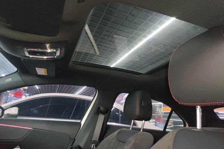 Used Mercedes-Benz A-Class 2022 Revised Version A 200 L Sport Sedan Fashionable Style
