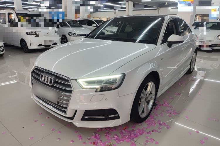 Used Audi A3 2020 Limousine 35 TFSI Fashion Edition China VI Emission Standard