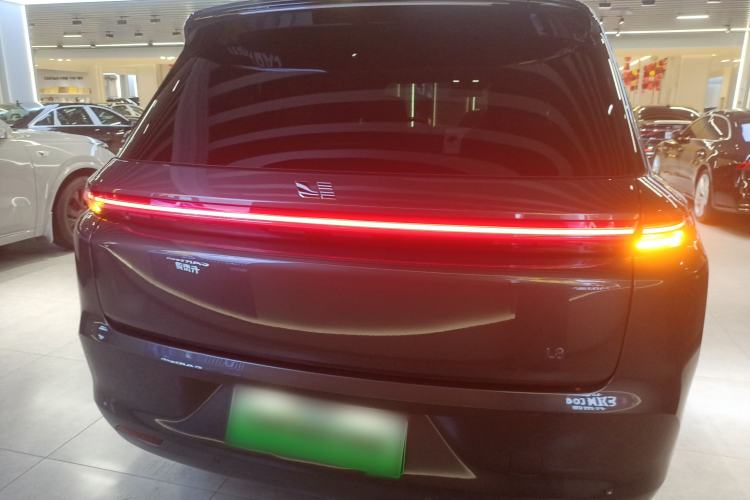 Used Li Auto L8 2023 Pro Model