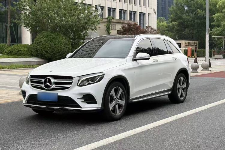 Used Mercedes-Benz GLC 2017 GLC 260 4MATIC Luxury Model
