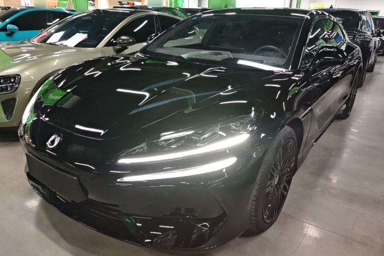 Used Denza Z9GT 2024 1100 Four-Wheel Drive Ultra Version
