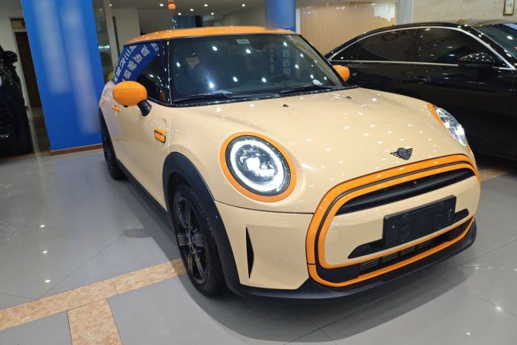 Used  MINI 2023 1.5T COOPER Midnight Escape Special Edition