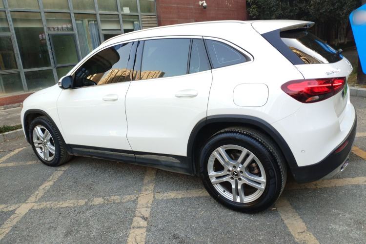 Used Mercedes-Benz GLA 2020 GLA 180
