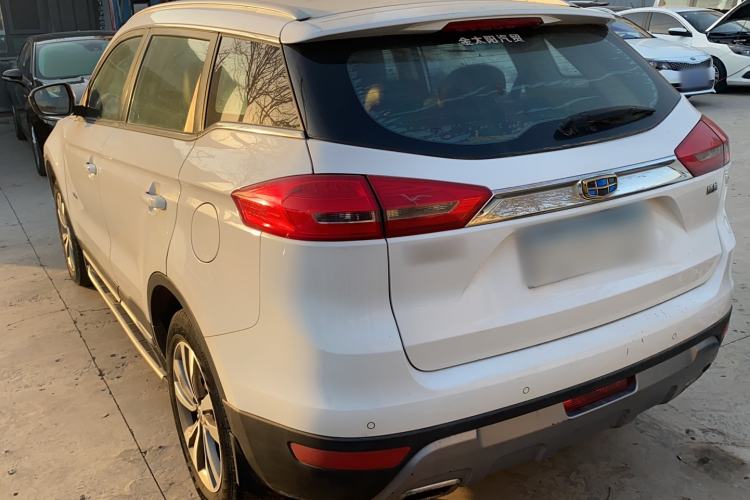 Used Geely Auto Emgrand X7 Sport 2016 1.8TD Automatic ZhiZun Version
