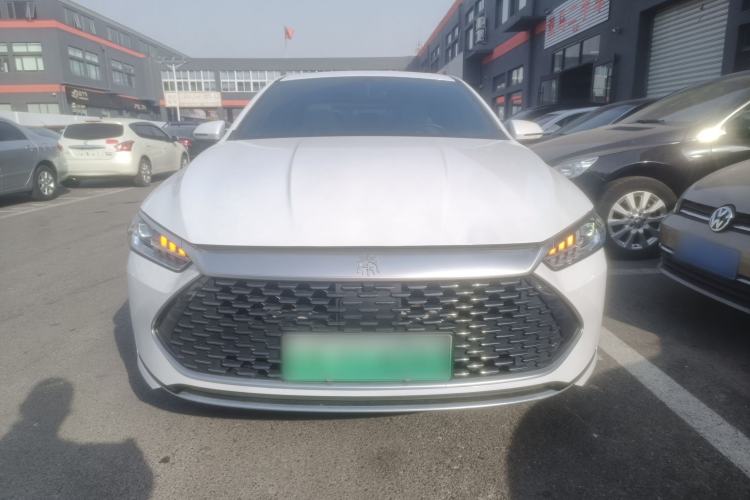 Used BYD Qin PLUS 2023 Champion Edition DM-i 120KM Leading Model
