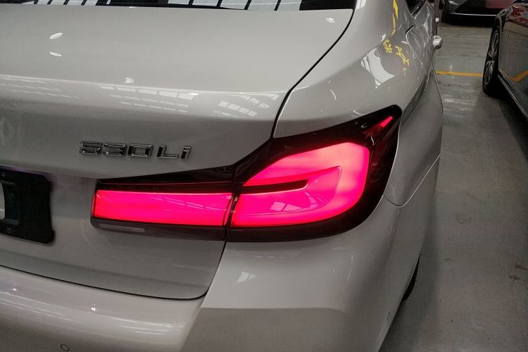 Used BMW 5 Series 2021 530Li Leading Model M Sport Package