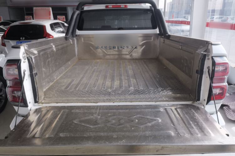 Used Great Wall King Kong Poer 2024 2.0T Manual Diesel Two-Wheel-Drive Base Edition Flatbed