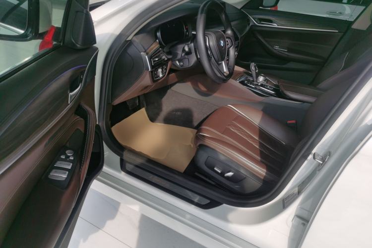 Used BMW 5 Series 2018 Revised Version 530Li Leading Edition Luxury Package
