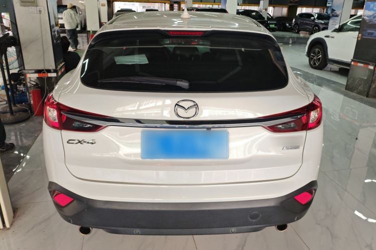 Used Mazda CX-4 2018 2.0L Automatic Two-Wheel Drive Blue Sky Dynamic Version China VI Standard
