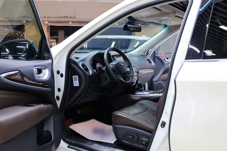 Used Infiniti QX60 2014 2.5 S/C Hybrid All-Wheel-Drive Versatile Edition