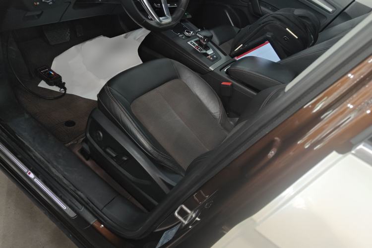 Used Audi Q5L 2018 45 TFSI Prestige Fashion Edition China V Emission Standard
