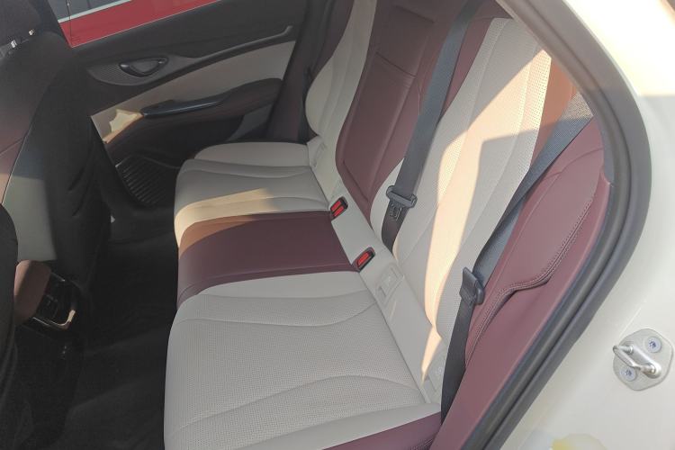 Used BYD Seal 2023 DM-i 1.5L 121km Prestige Model