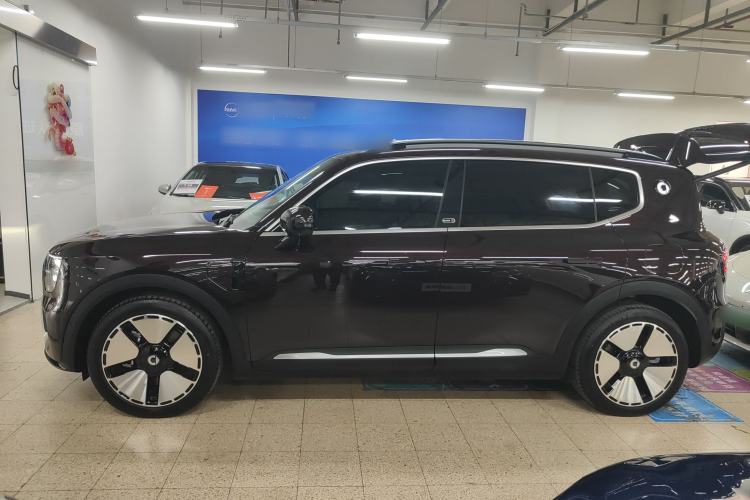 Used  #5 2024 Long-Range Journey Luxury Edition
