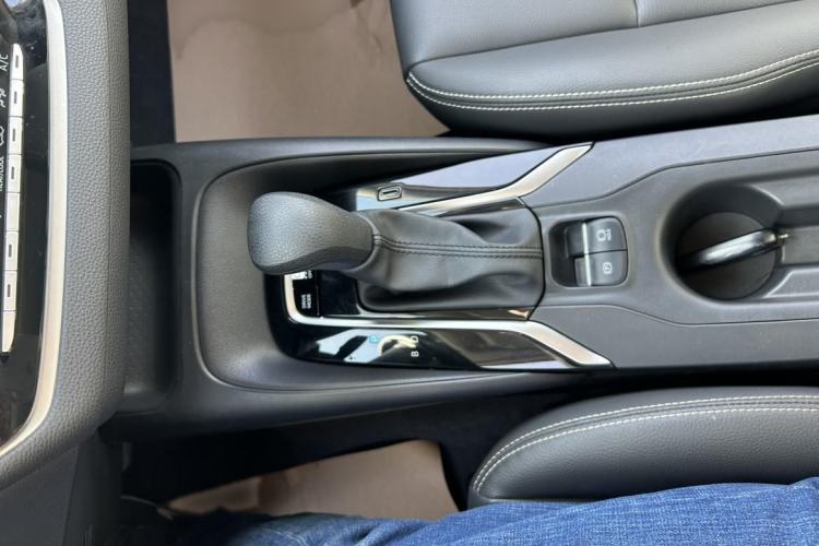 Used Toyota Corolla 2023 1.8L Smart Electric Hybrid Dual-Motor Elite Edition
