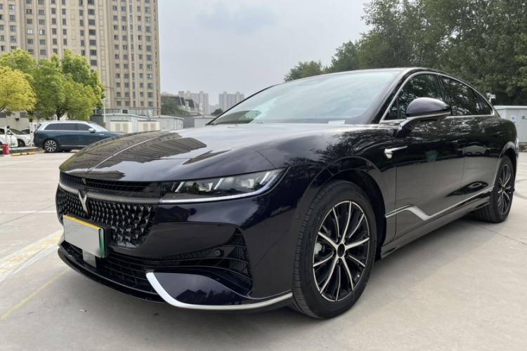 Used VOYAH PASSION 2024 PHEV Four-Wheel Drive Ultra-Long Range Flagship Model
